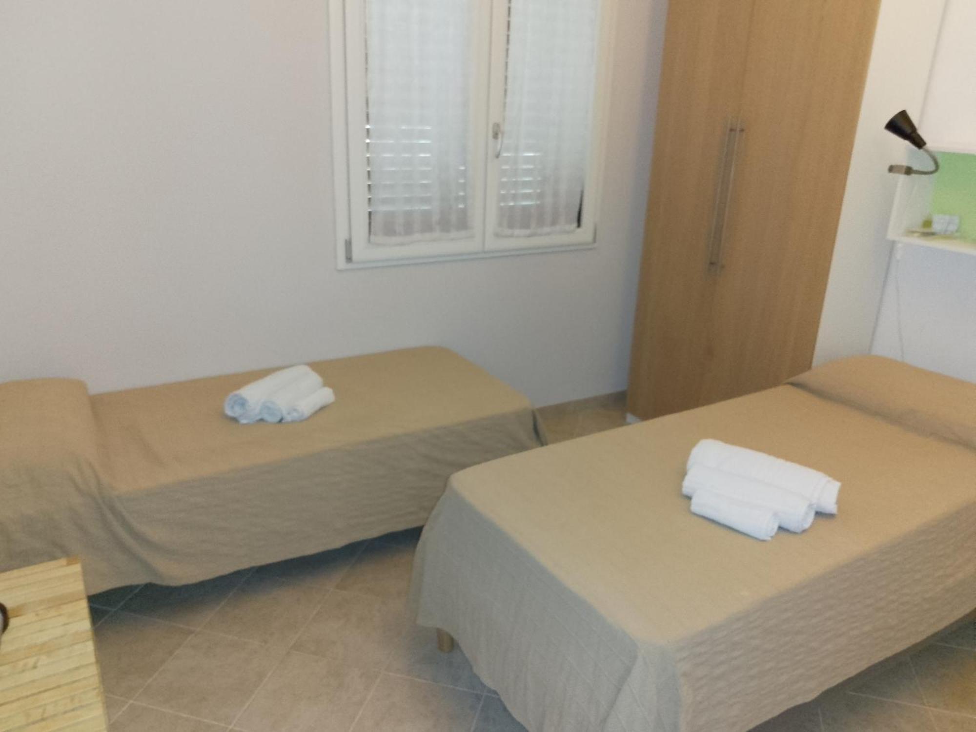 Villa Florida - Prestige Exclusive Rooms & Luxury Villas San Teodoro  Phòng bức ảnh
