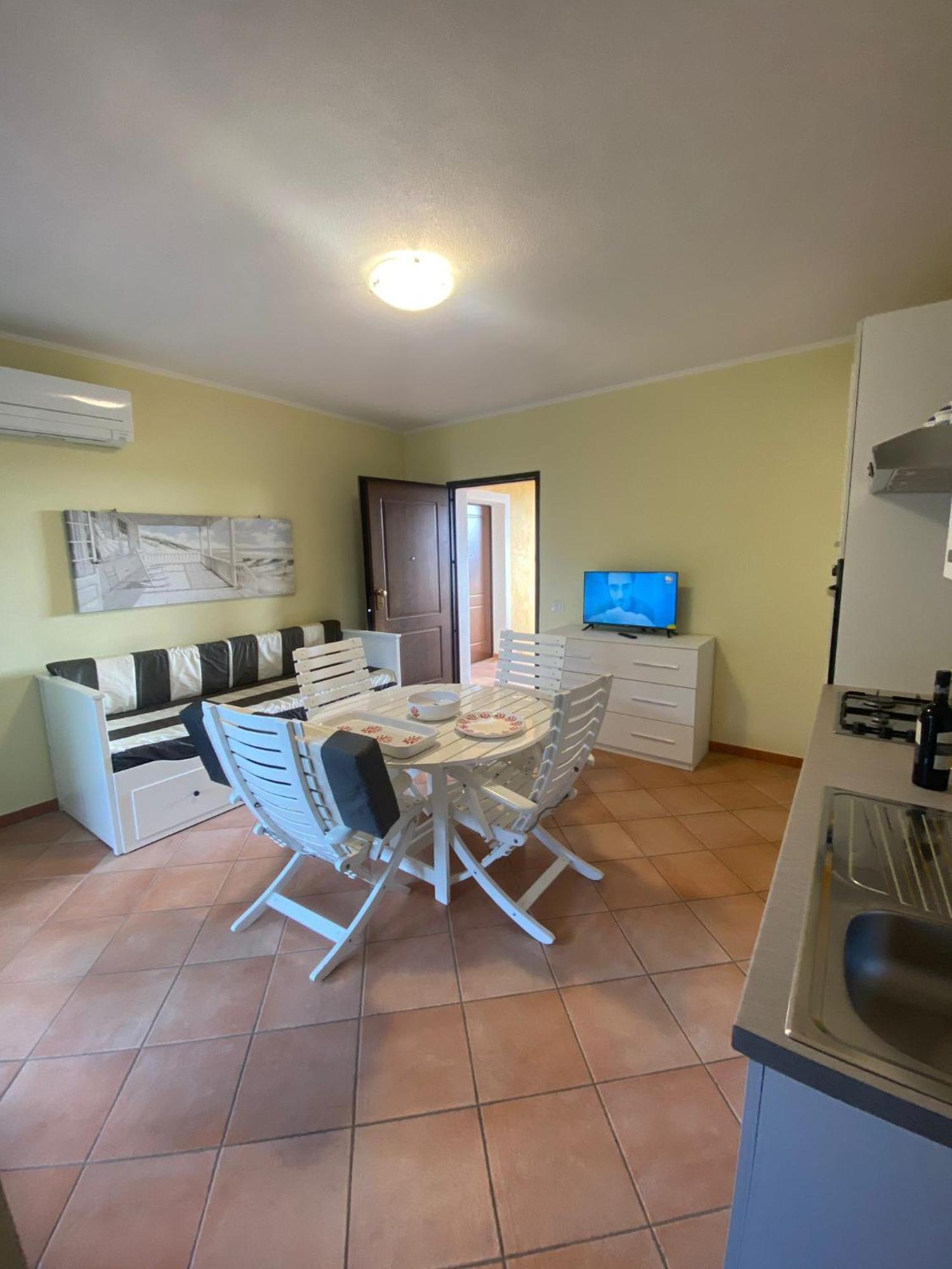 Villa Florida - Prestige Exclusive Rooms & Luxury Villas San Teodoro  Phòng bức ảnh